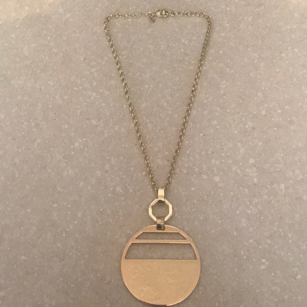 ✨ super chic chico's chunky gold necklace ✨